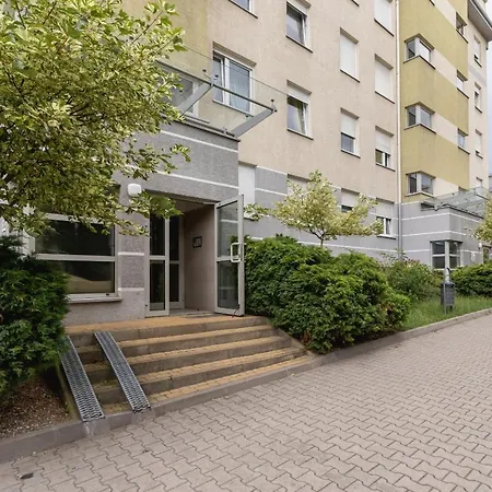 Apartment Parking I Taras Krakow Raciborska By Renters